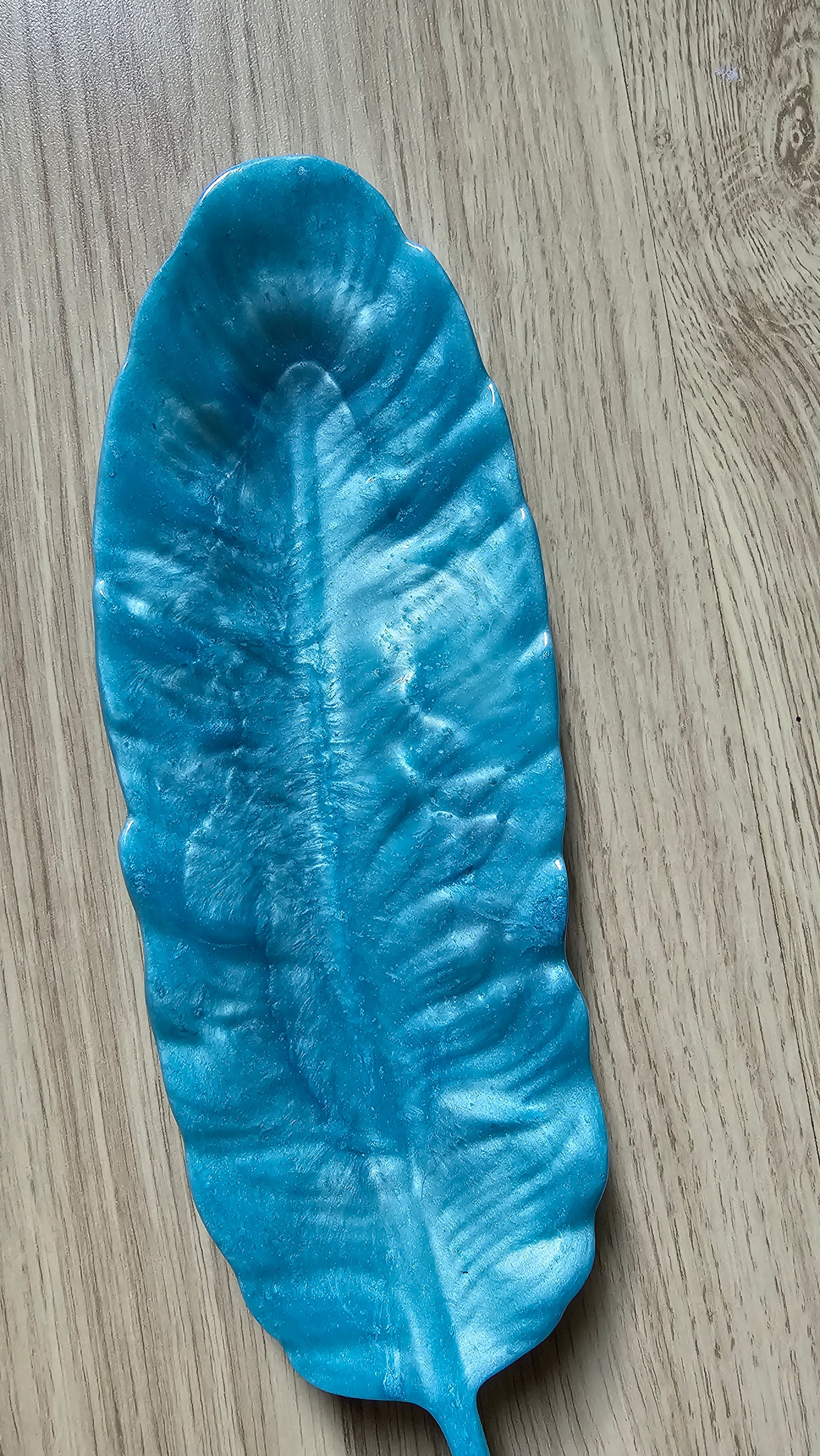 Plume bleu clair